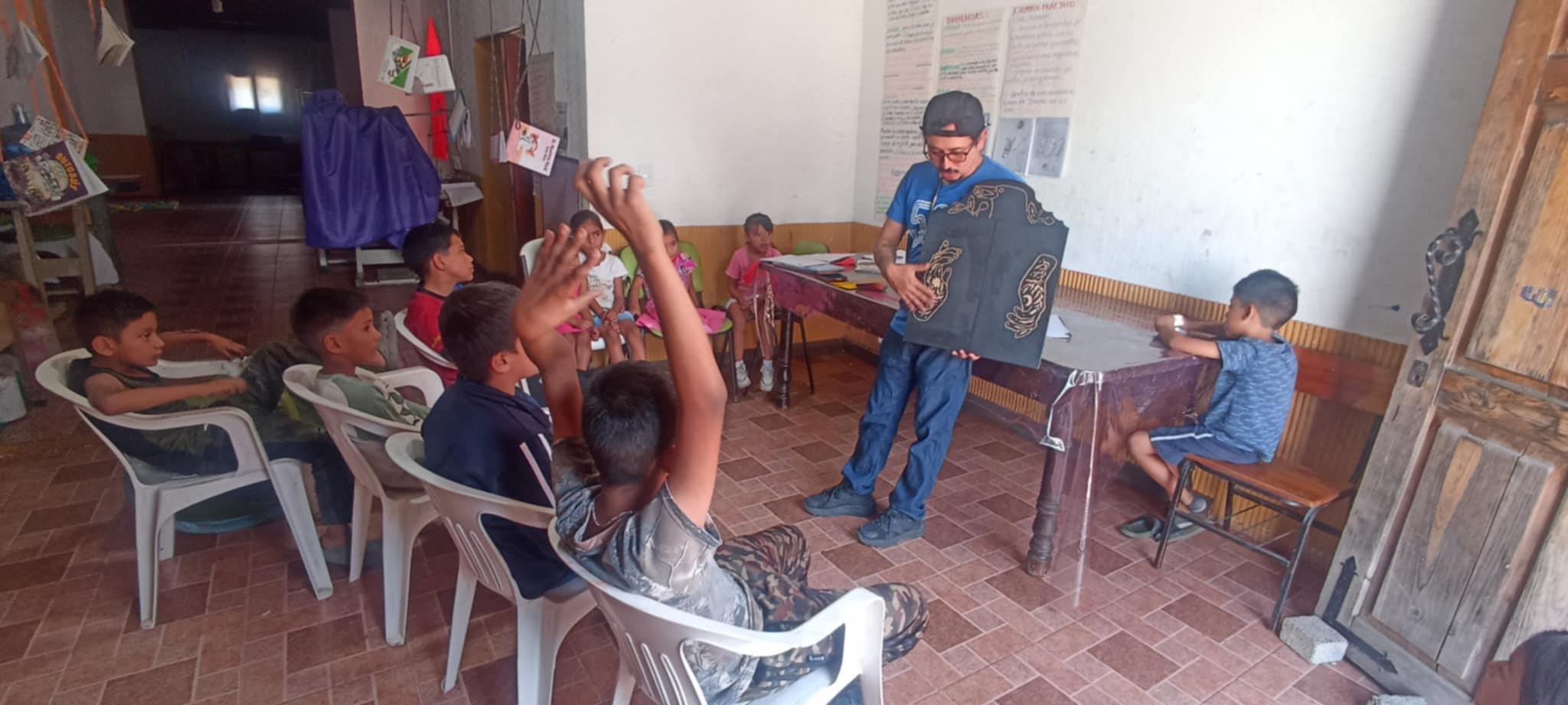 Actividad Cultural Comunitaria: Del cacao al cacao (pasando por el chocolate): la contra-conquista de un alimento